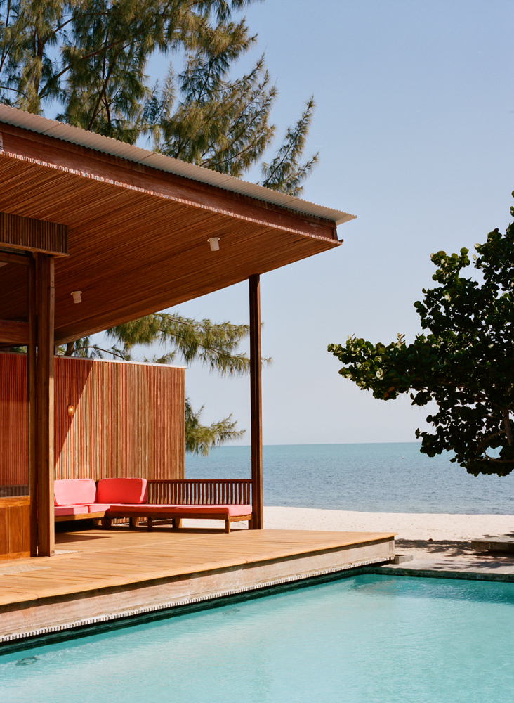 COPPOLA-TURTELL INN-MAISON-LAURENT-DEROO-ARCHITECTE-MAISON-BOIS COPPOLA-TURTELL INN-MAISON-LAURENT-DEROO-ARCHITECTE-HOUSE-WOOD